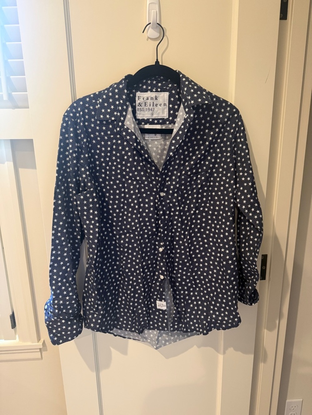 Frank and Eileen button up blouse